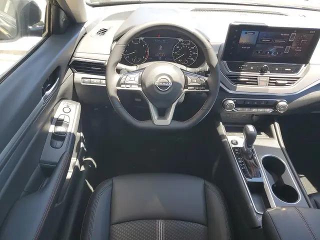 2026 Nissan Altima SR FWD