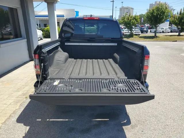 2026 Nissan Frontier Crew Cab SV 4x2