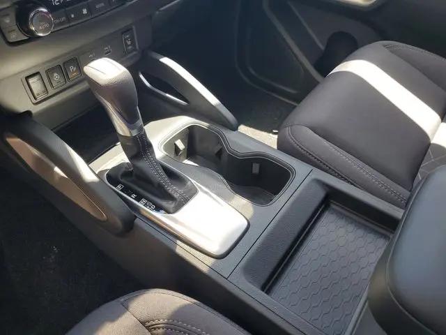 2026 Nissan Frontier Crew Cab SV 4x2