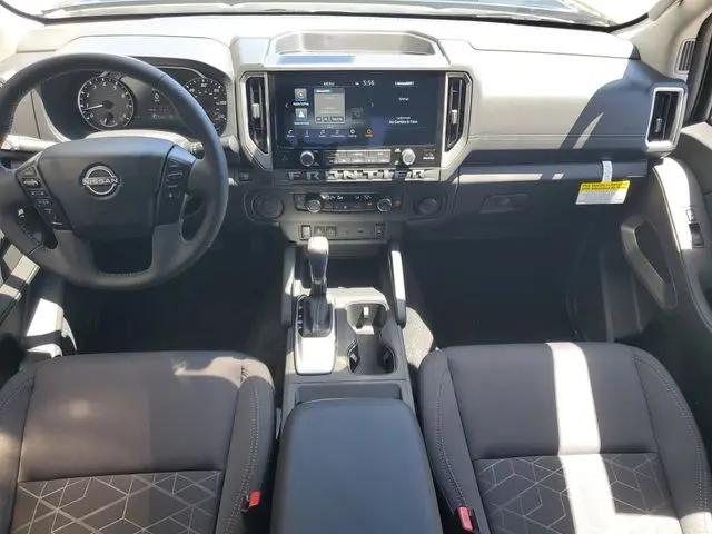 2026 Nissan Frontier Crew Cab SV 4x2