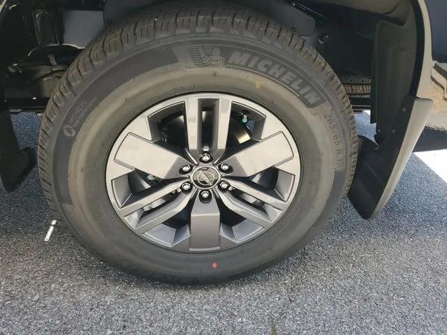 2026 Nissan Frontier Crew Cab SV 4x2