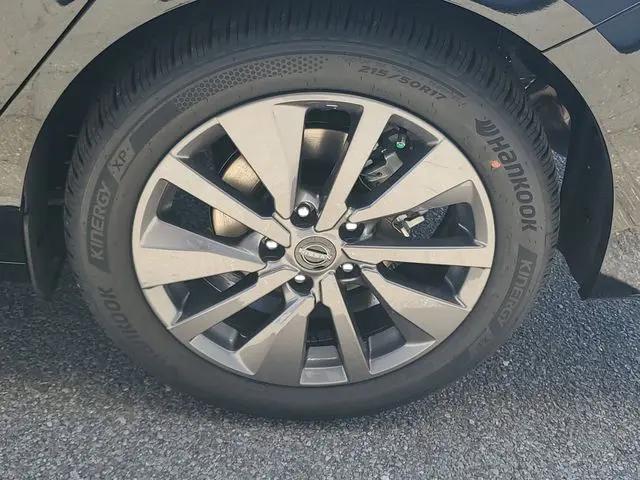 2026 Nissan Sentra SL