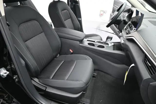 2026 Nissan Altima SV FWD