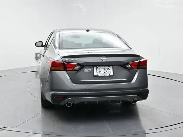 2026 Nissan Altima SV FWD