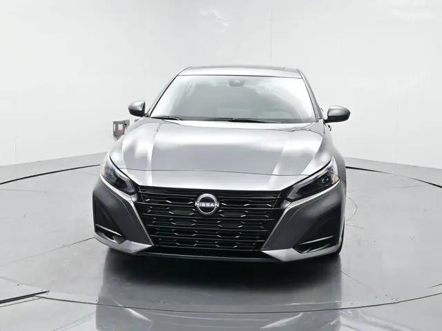 2026 Nissan Altima SV FWD