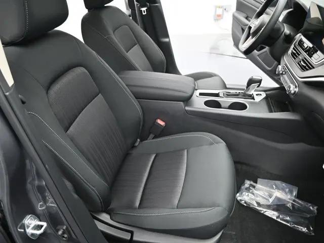 2026 Nissan Altima SV FWD