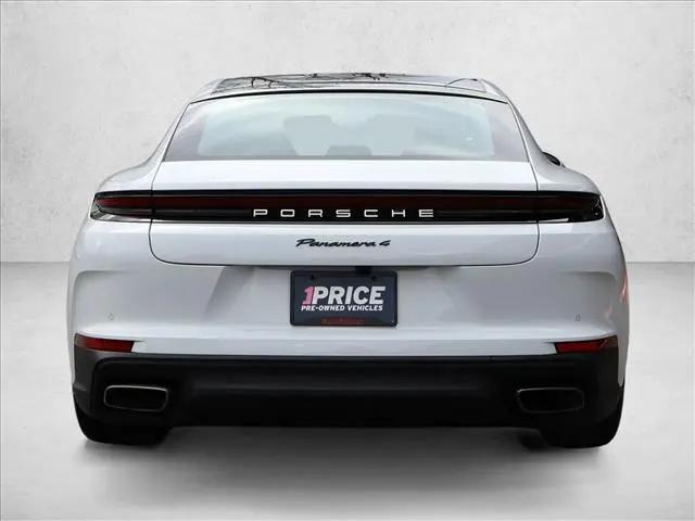 2025 Porsche Panamera 4