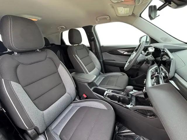 2025 Chevrolet TrailBlazer AWD LT