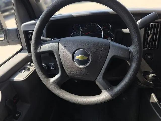 2026 Chevrolet Express Cargo Van 2500 Regular Wheelbase, WT, RWD