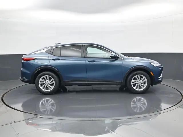 2026 Buick NV Preferred FWD