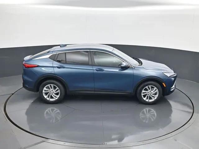 2026 Buick NV Preferred FWD