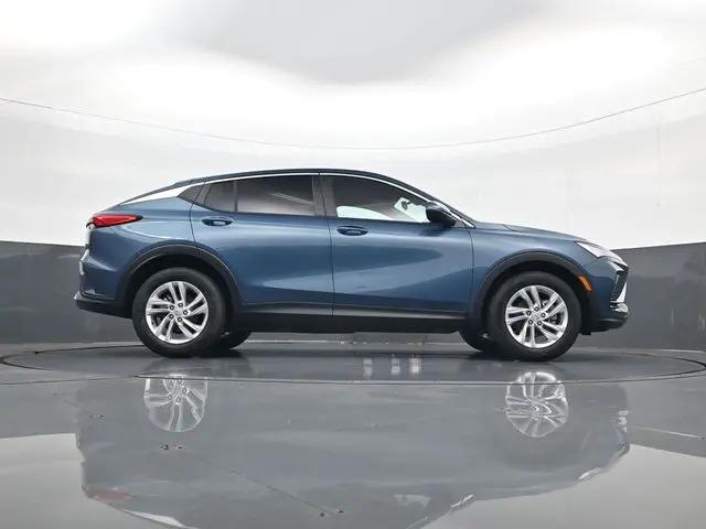 2026 Buick NV Preferred FWD