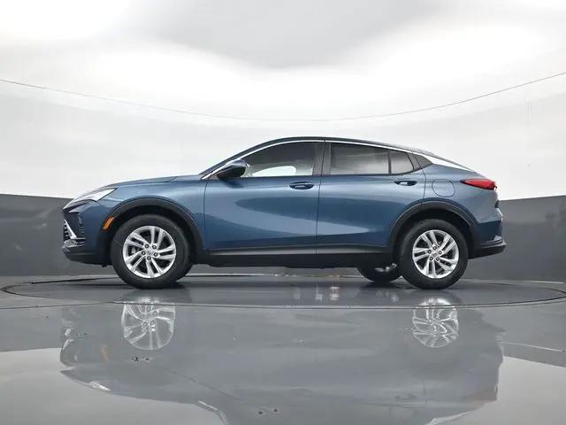 2026 Buick NV Preferred FWD