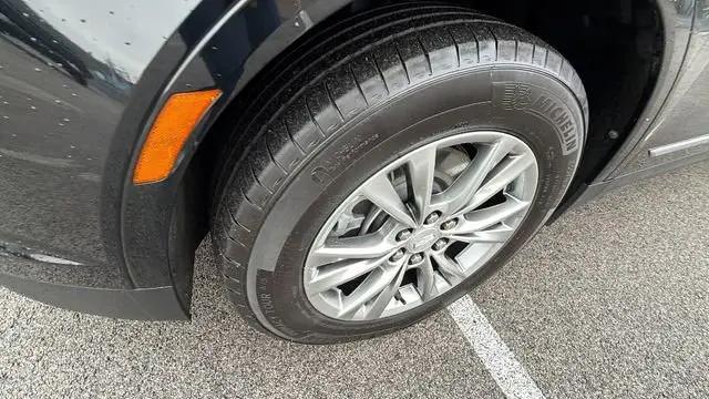 2022 Cadillac XT5 AWD Premium Luxury