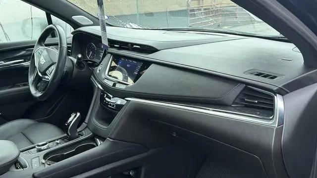 2022 Cadillac XT5 AWD Premium Luxury