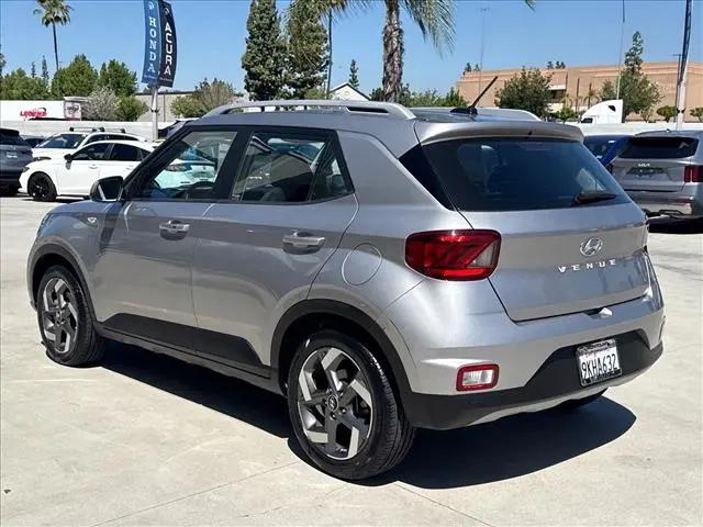 2024 Hyundai Venue SEL