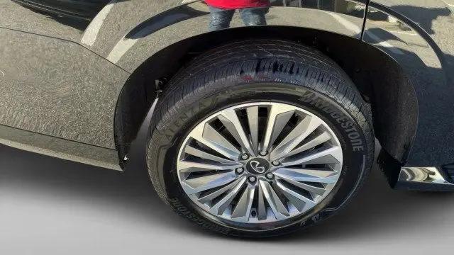 2025 INFINITI QX80 SENSORY AWD