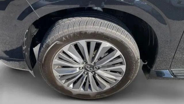 2025 INFINITI QX80 SENSORY AWD