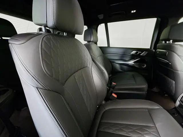 2023 BMW xB ALPINA XB7