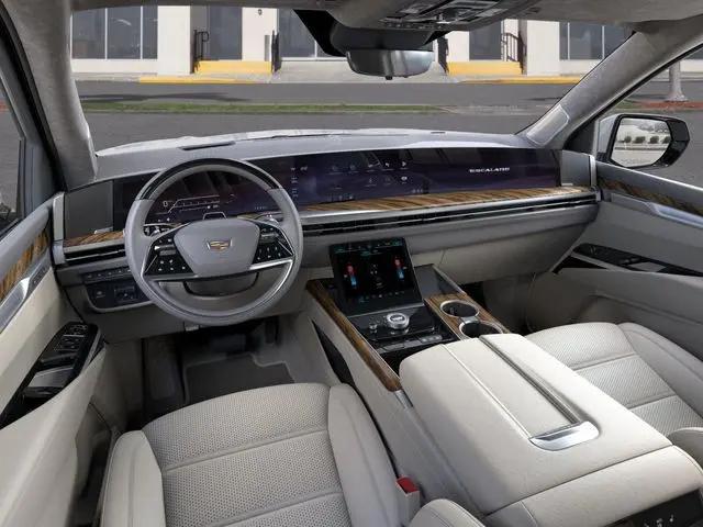2026 Cadillac Escalade Platinum Luxury