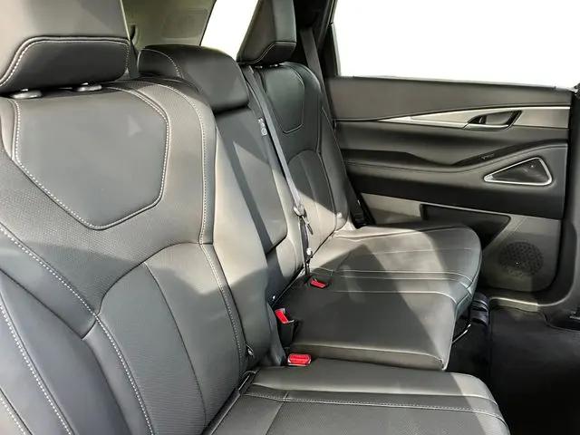 2026 INFINITI QX60 LUXE AWD