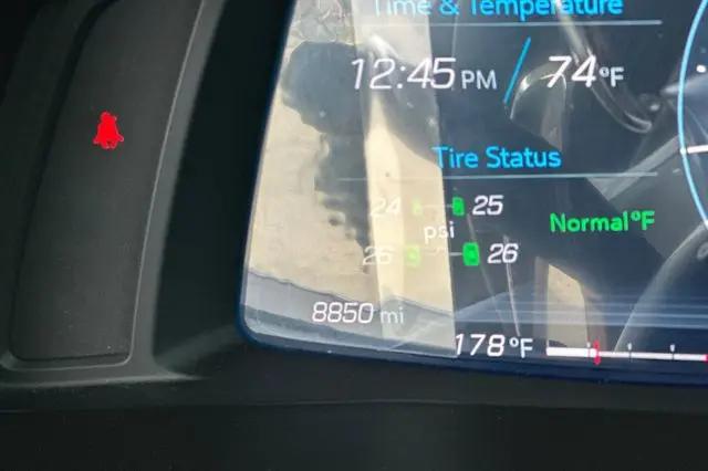 2025 Chevrolet Corvette Stingray RWD Coupe 2LT