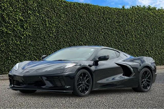 2025 Chevrolet Corvette Stingray RWD Coupe 2LT