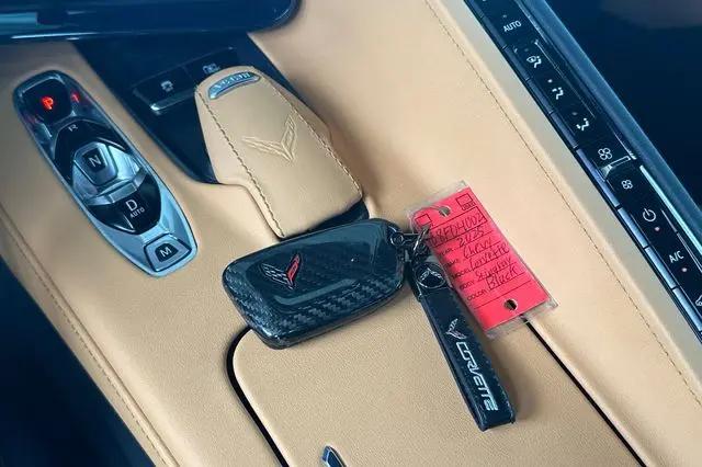 2025 Chevrolet Corvette Stingray RWD Coupe 2LT
