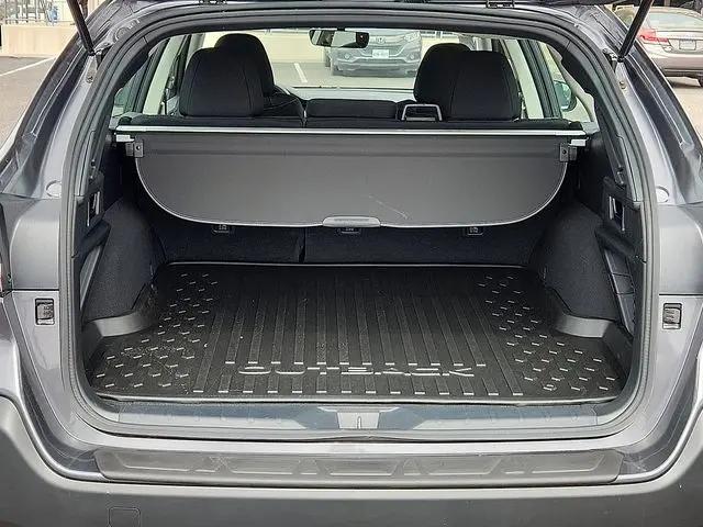 2025 Subaru Outback 2.5i
