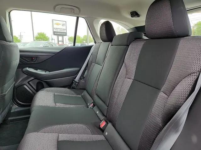2025 Subaru Outback 2.5i