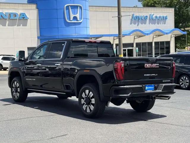 2026 GMC Sierra 2500HD Crew Cab, Standard Bed, Denali, 4WD
