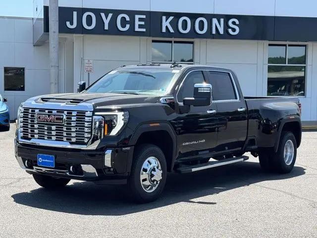 2026 GMC Sierra 3500HD Crew Cab, Long Bed, Denali Dual Rear Wheel, 4WD