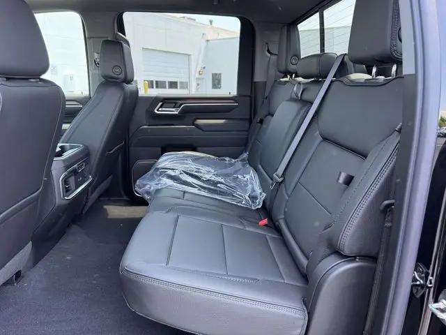 2026 GMC Sierra 3500HD Crew Cab, Long Bed, Denali Dual Rear Wheel, 4WD