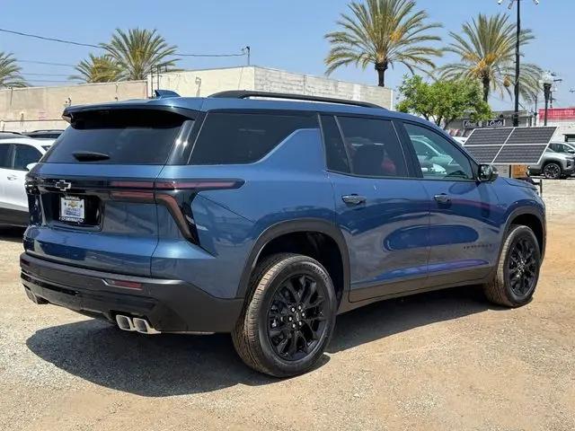 2026 Chevrolet Traverse FWD LT