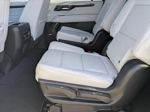 2026 Chevrolet Suburban Premier, RWD