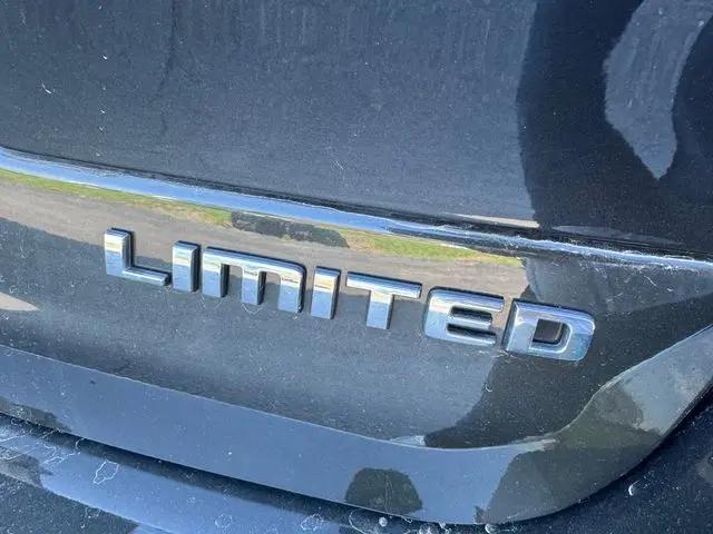 2023 Jeep Grand Cherokee L Limited 4x4