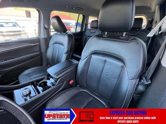 2023 Jeep Grand Cherokee L Limited 4x4