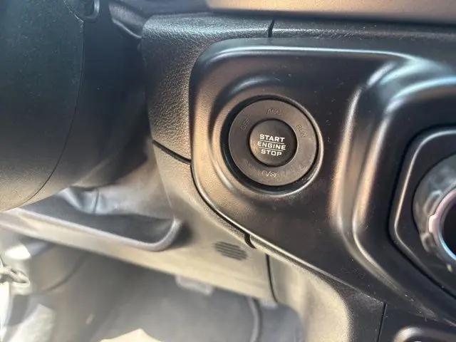 2020 Jeep Wrangler Sahara 4x4