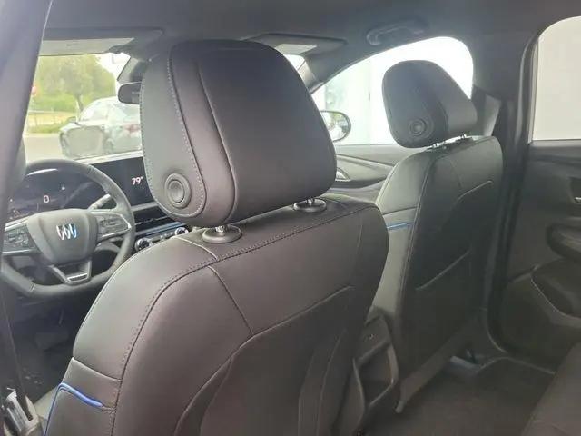 2026 Buick NV Sport Touring FWD
