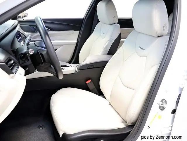 2023 Cadillac CT4 Premium Luxury