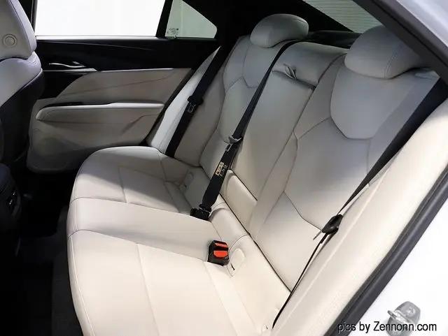 2023 Cadillac CT4 Premium Luxury