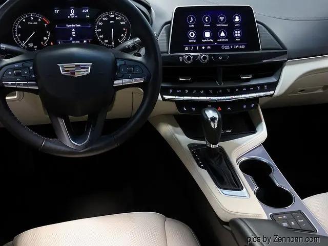 2023 Cadillac CT4 Premium Luxury