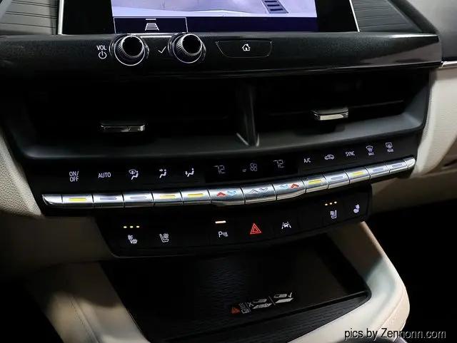 2023 Cadillac CT4 Premium Luxury
