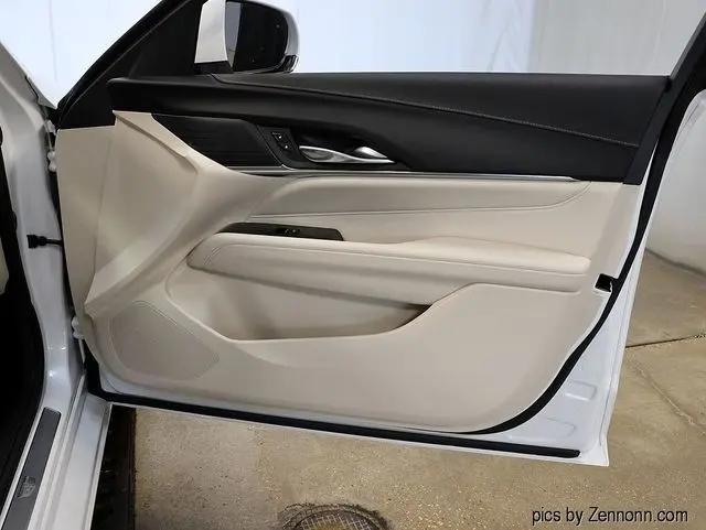 2023 Cadillac CT4 Premium Luxury