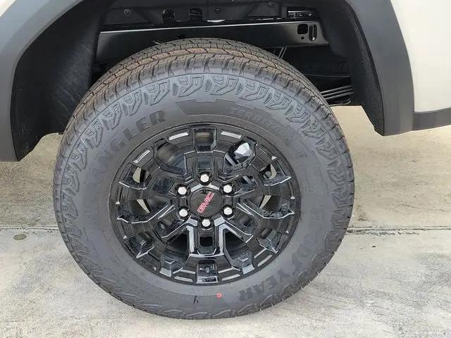 2026 GMC Canyon Elevation, RWD