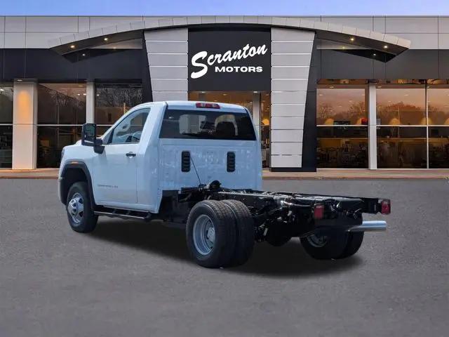 2026 GMC Sierra 3500HD Pro