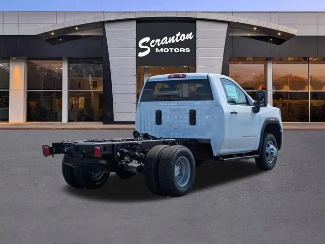 2026 GMC Sierra 3500HD Pro