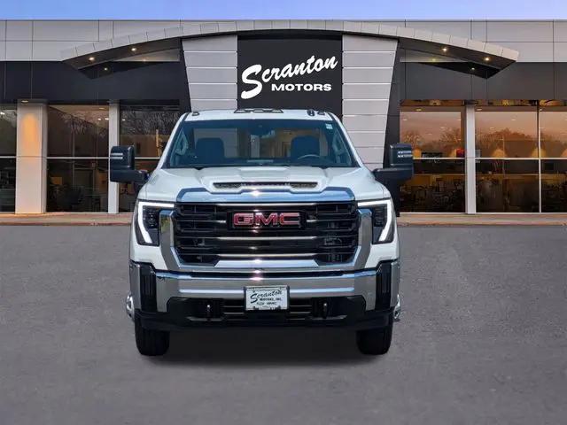 2026 GMC Sierra 3500HD Pro