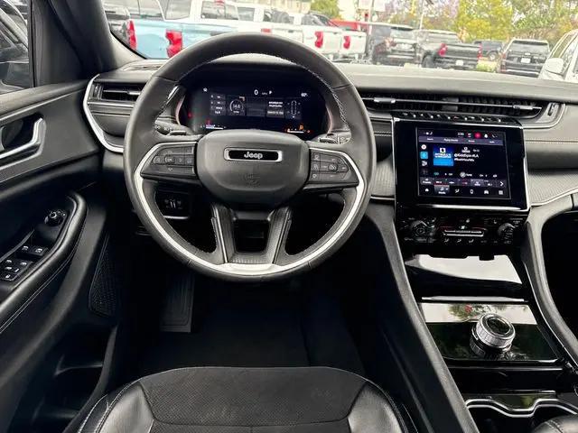2023 Jeep Grand Cherokee L Altitude 4x4