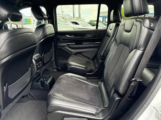 2023 Jeep Grand Cherokee L Altitude 4x4